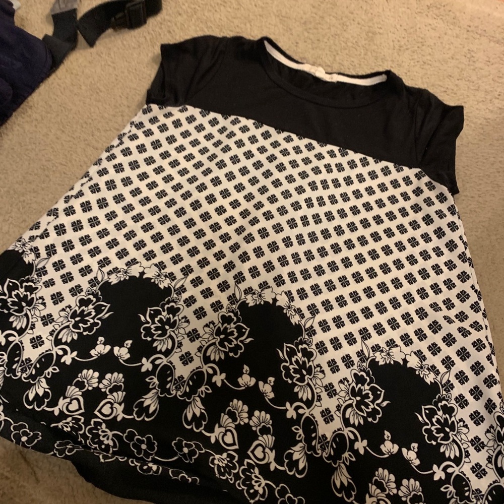 Cute blouse